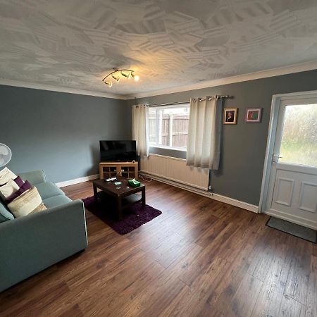 Fellowes Garden Peterborough Dış mekan fotoğraf